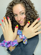 SCRUNCHIES (PAIR)